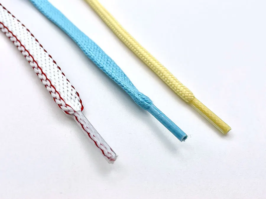 Lacci con puntale trasparente, bianco, azzurro e giallo